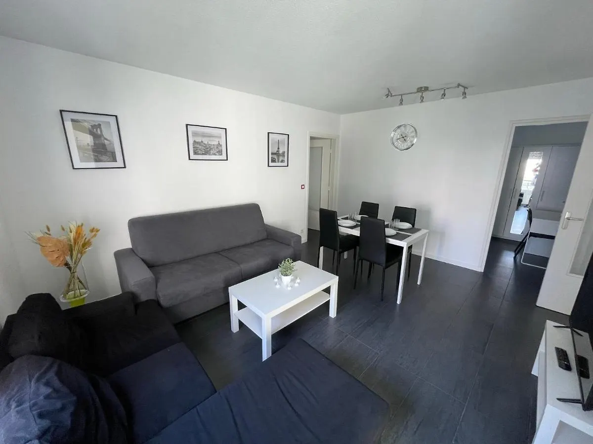 T5 4 Chambres Gratte Ciel, Villeurbanne, Meuble 0*, Villeurbanne