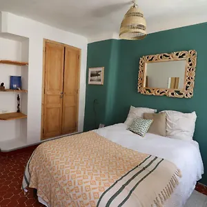 appartemement-la-ciotat-vieux-port-5-mn-des-plages.fr-provencehotel.com/