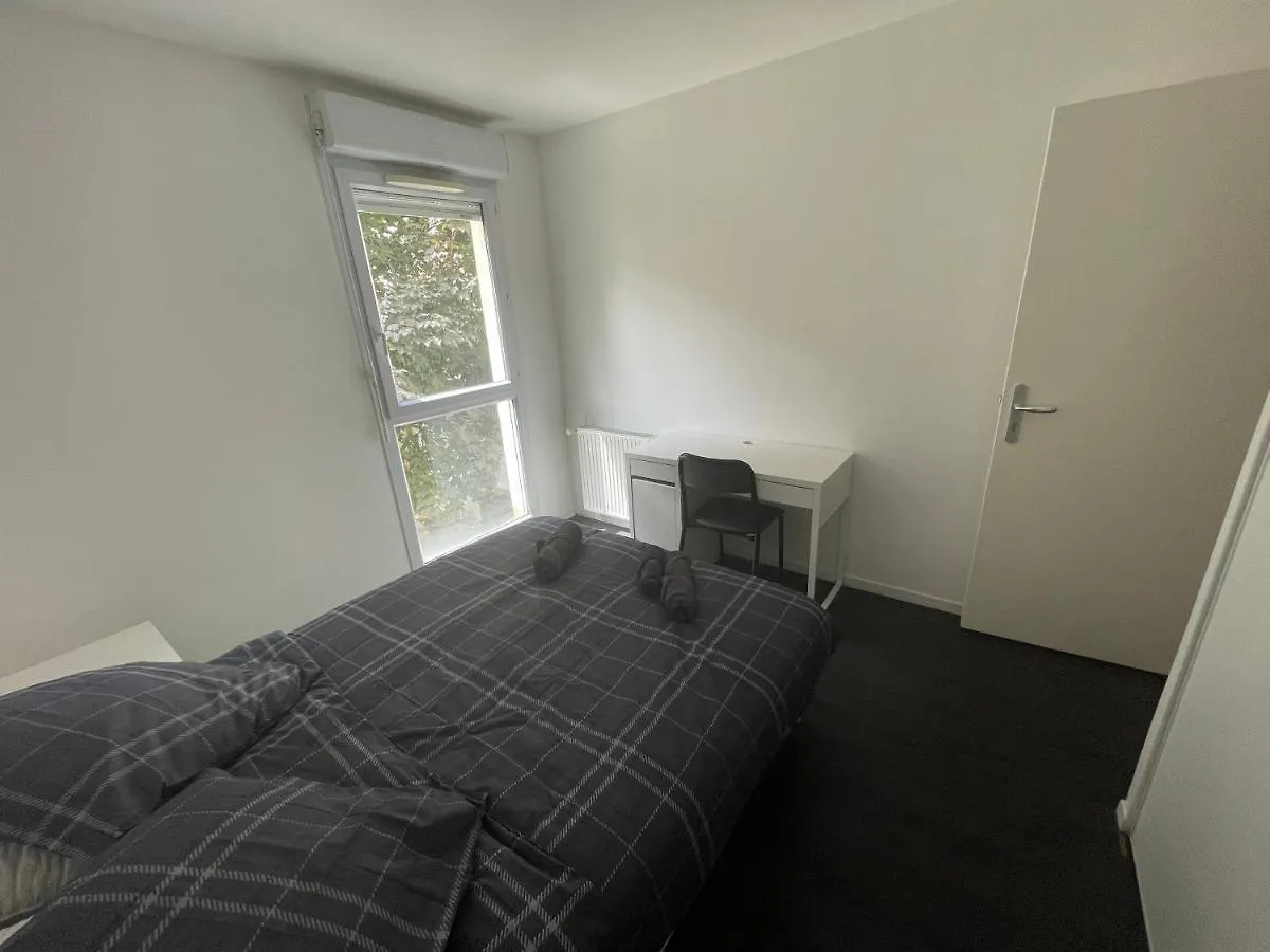 Apartment T5 4 Chambres Gratte Ciel, Villeurbanne, Meuble France